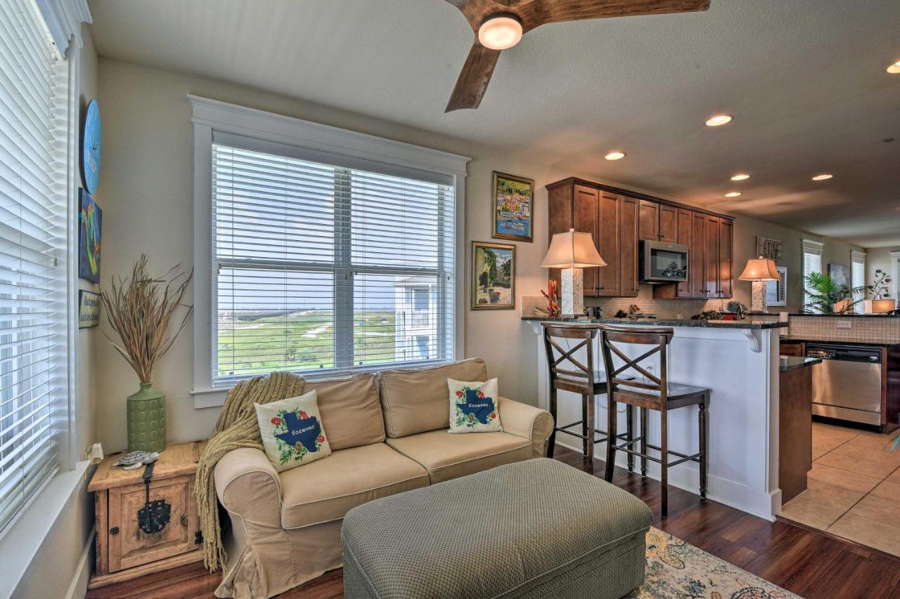 Pointe West Family Retreat Balcony And Ocean Views! Apartment Galveston Exterior photo
